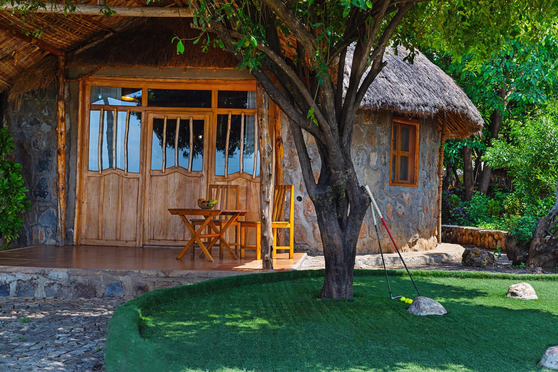Paradise Lodge